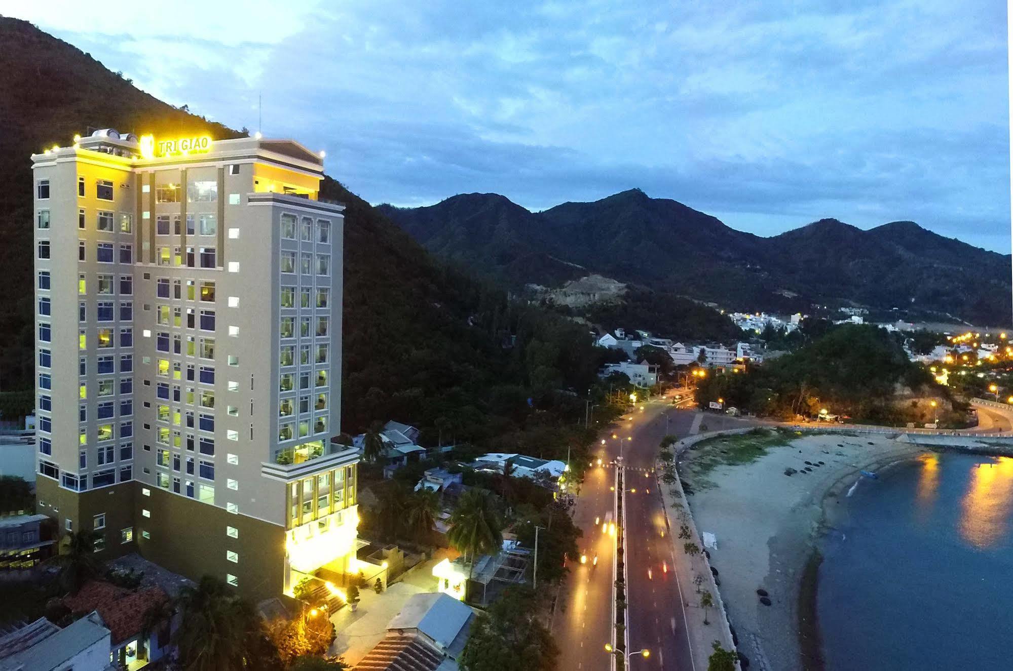 Tri Giao Hotel Нячанг Экстерьер фото